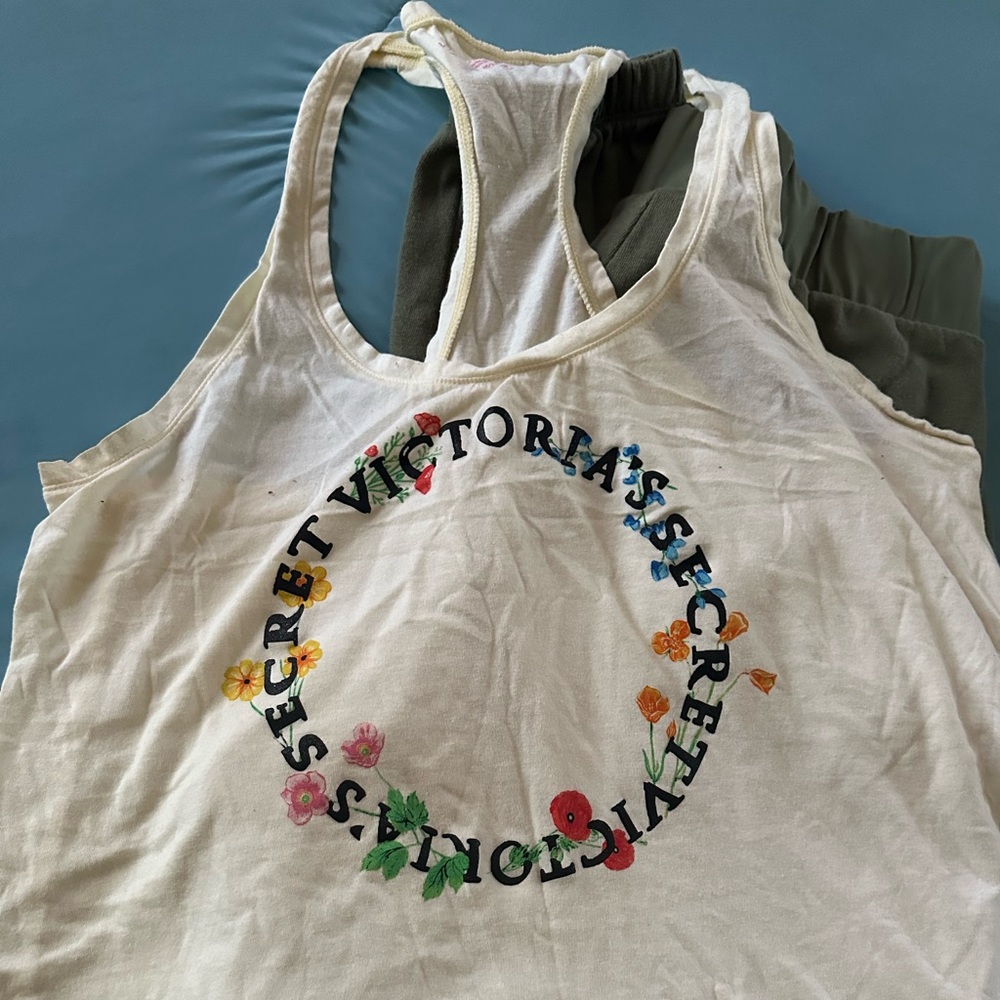 Victoria’s Secret Set